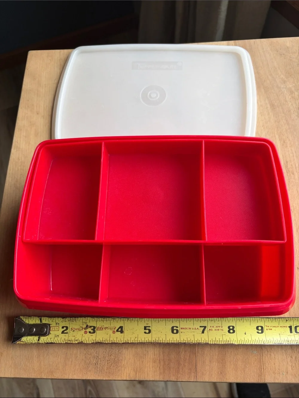 Tupperware durable red